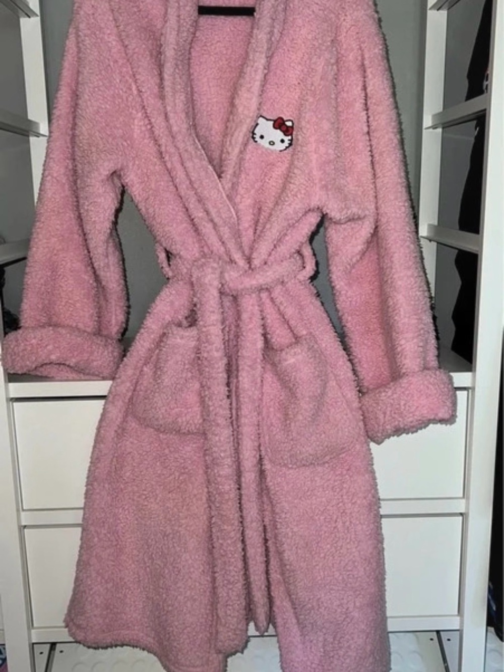 Hello Kitty Sherpa Robe Adult